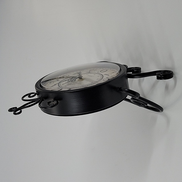 Black Vintage Style Wall Clock - Picture 12 of 16